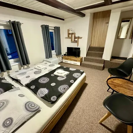 Jizerské Ha&ha Apartamento Janov nad Nisou